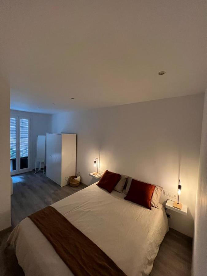 Amistat House Hotell Barcelona Exteriör bild
